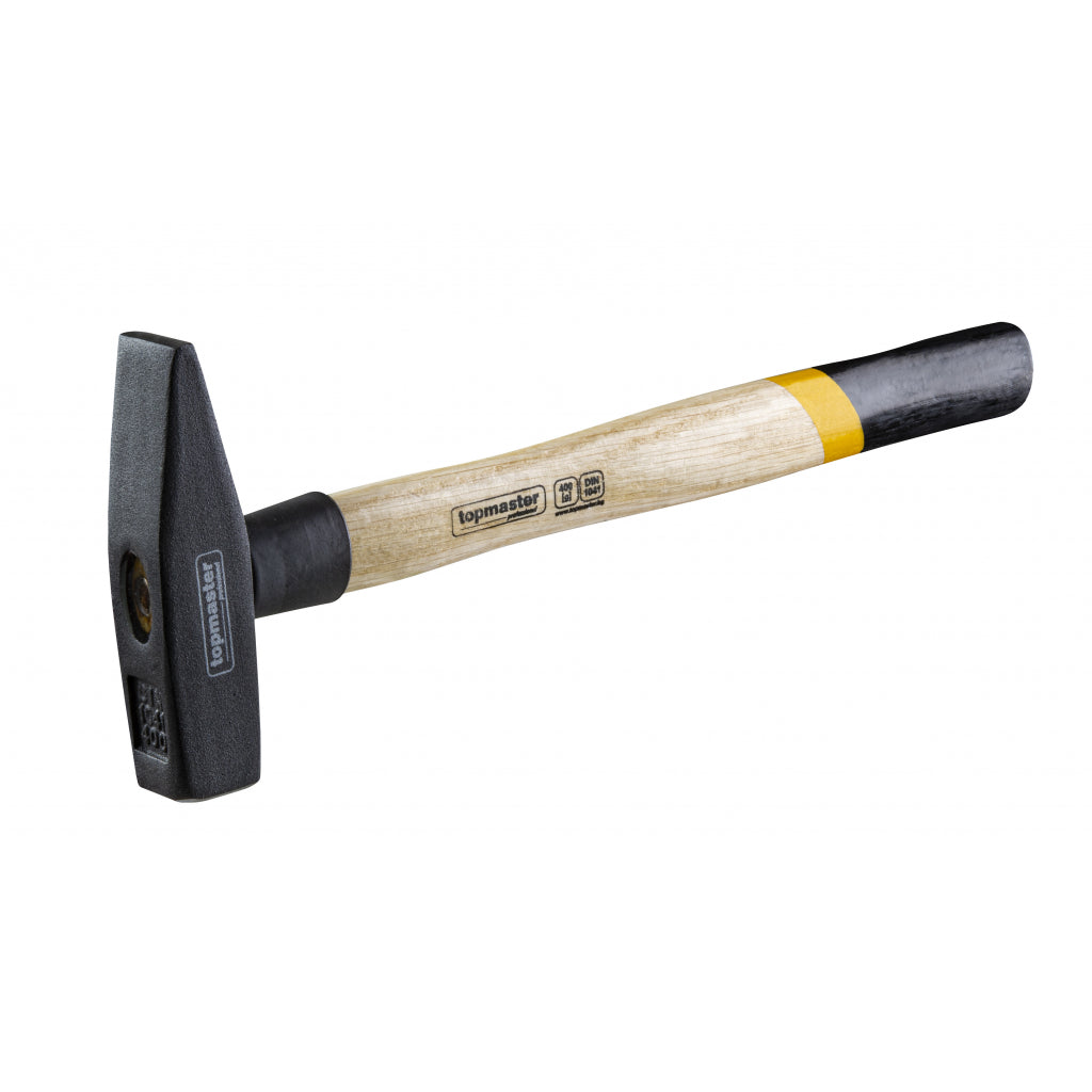 TOP MASTER PRO Ciocan lacatus cu maner lemn 400g TMP Capul ciocanului este fabricat din oțel C45 călit prin inducție Mâner ergonomic din lemn Marginile rotunjite Standard de