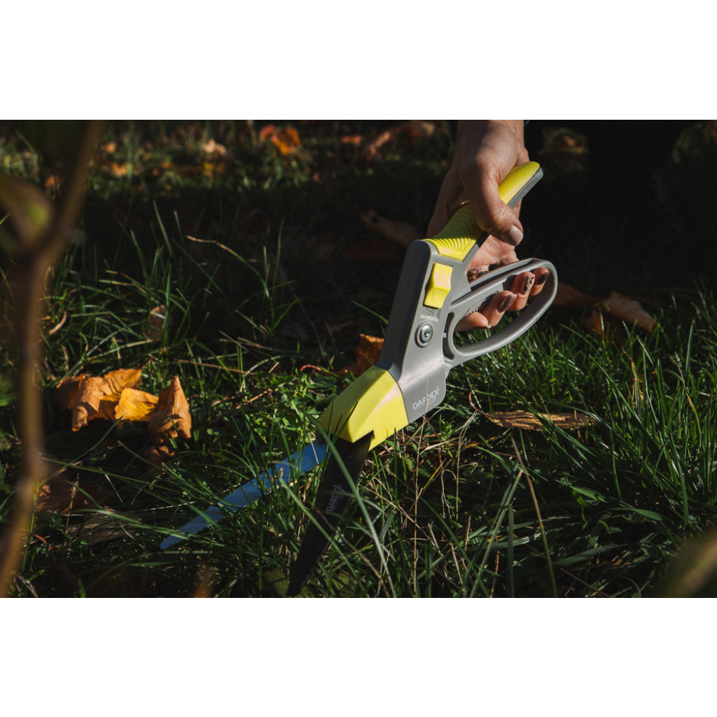 GARDEX Foarfeca pentru iarba CULTURE GX Foarfecă pentru iarbă CULTURE GX – soluția ideală pentru finisarea marginilor gazonului și a zonelor greu accesibile Mân
