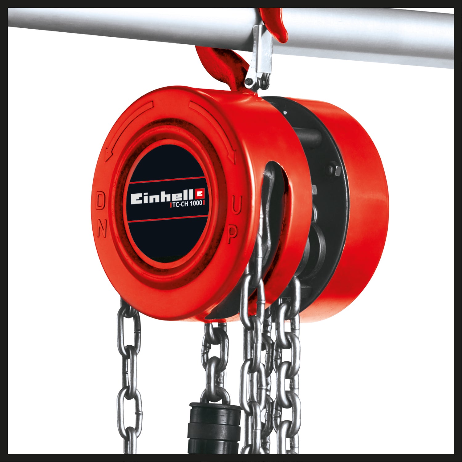 Palan cu lant Einhell TC-CH 1000, max. 1.000 kg la o inaltime de ridicare maxima de 2,5 m, carcasa metalica robusta, inchisa pentru ghidarea sigura a lantului, carlig de sarcina cu bara de siguranta