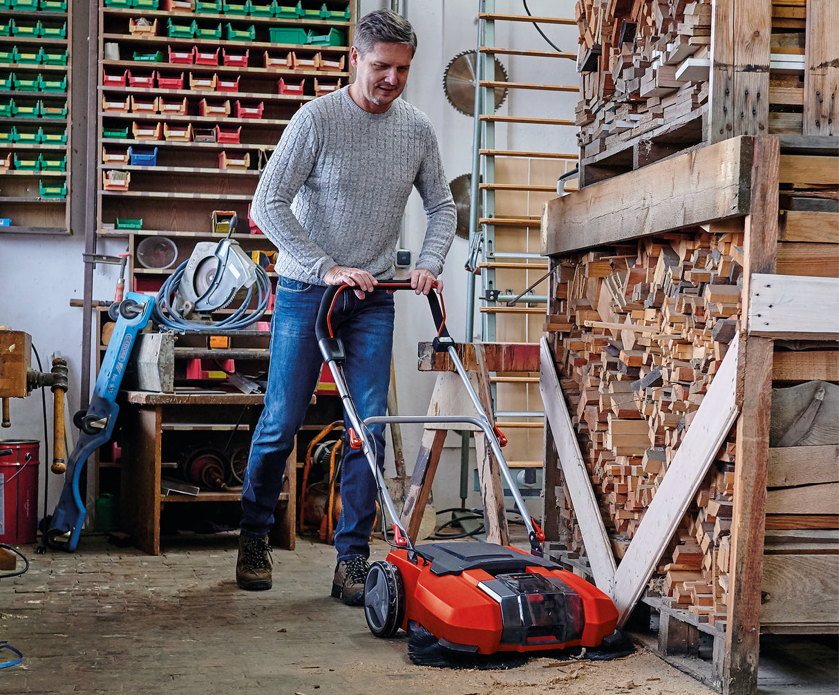 Masina de maturat pe acumulator Einhell TE-SW 18/610 Li-Solo Power X-Change (litiu-ion, rezervor de murdarie de 20 l, pozitie de parcare, ghidaj reglabil, margini detasabile, comutator pornit/oprit