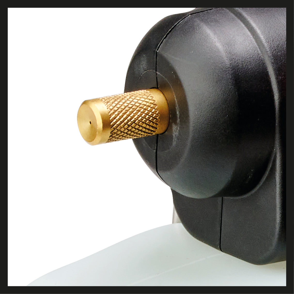 Einhell GE-WS 18/10 Li-Solo Power X-Change akkus elektromos permetező (18 V, automata szivattyú, 1 literes tartály skálával, állítható sárgaréz fúvóka, akkumulátor nélkül)