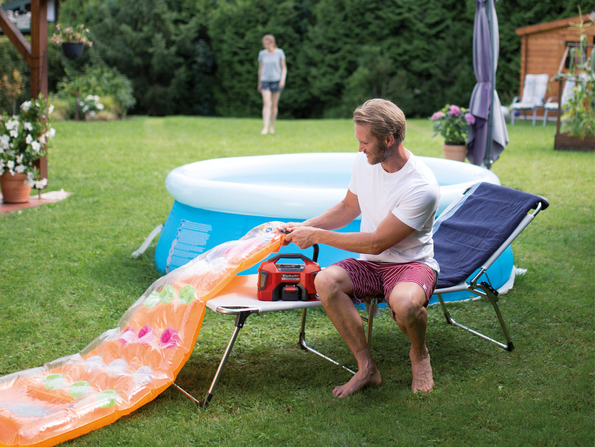 Einhell PRESSITO Power X-Change akkus kompresszor, 18 V, max. 11 bar, tömlőhossz 31 cm, 3 részes adapterkészlettel, akkumulátor nélkül