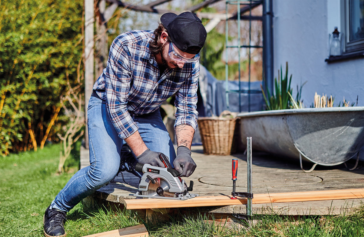 Einhell TP-CS 18/190 Li BL-Solo Power X-Change akkus körfűrész (lítium-ion akkumulátor, 18 V, szénkefe nélküli motor, Ø190 x Ø20 mm-es fűrészlap, szerszám nélküli állítás, LED, alumínium fűrészasztal, akkumulátor és töltő nélkül)