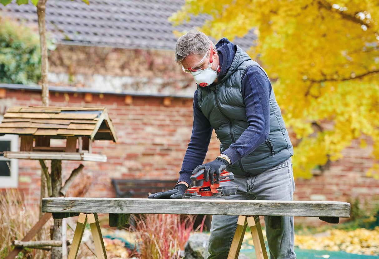 Slefuitor/polizor orbital pe acumulator Einhell TC-OS 18/187 Li Solo PXC (litiu-ion, sistem de fixare cu micro-arici, suprafete de prindere cu prindere moale, incl. 1x foaie de hartie abraziva