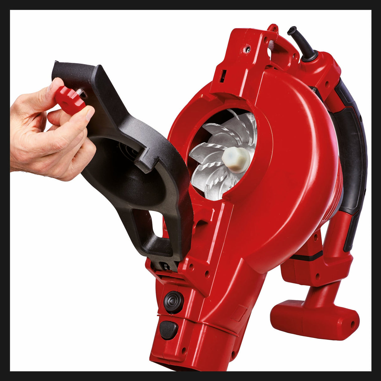 Aspirator electric pentru frunze Einhell GC - EL 3000 E (3.000 W, functie de aspirare/suflare, maner suplimentar reglabil, sac de colectare de 45 L, debit de aer de suflare 300 km/h, putere maxima de aspirare 840 m³/h Einhell - scule electrice si unelte profesionale - BricoMart