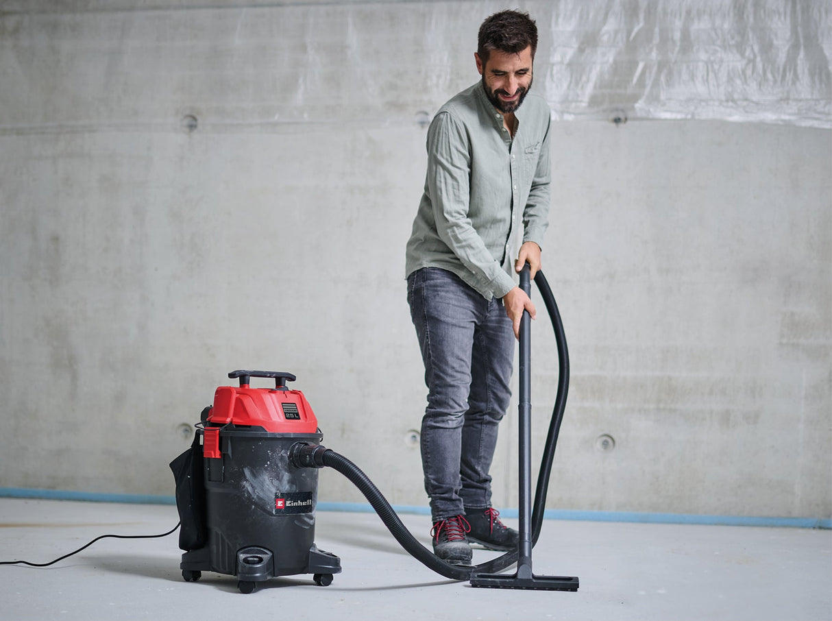 Aspirator umed - uscat Einhell TC - VC 2555 - cablu 3 m, maner transport, 850 W, 25 l BricoMart - scule electrice si unelte profesionale - BricoMart