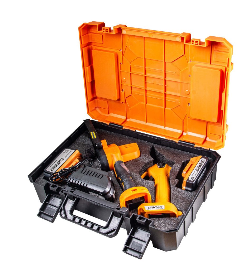 BAUKRAFT Mini fierastrau 18V si foarfeca gradina 4Ah2Ah BK - GPP25 BK - GPPS25 are 2 buc. Acumulatori Li - Ion, cu o capacitate de 2Ah. și 4Ah. Design ergonomic și compact Baukraft - scule electrice si unelte profesionale - BricoMart