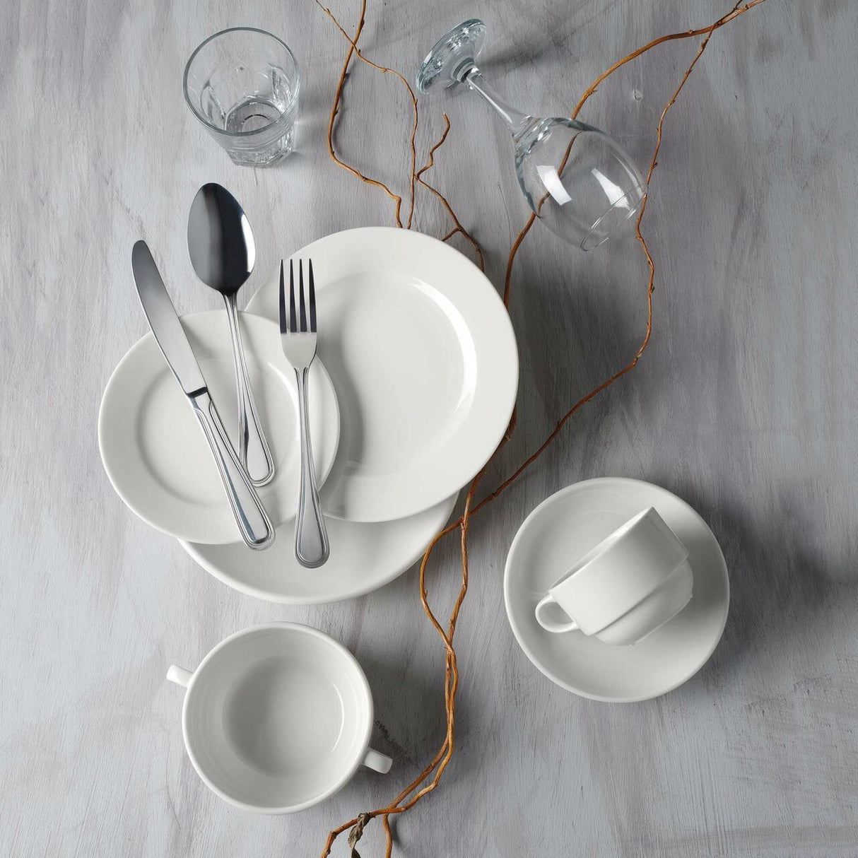 Farfurie intinsa Fine Dine, Crema 210 mm