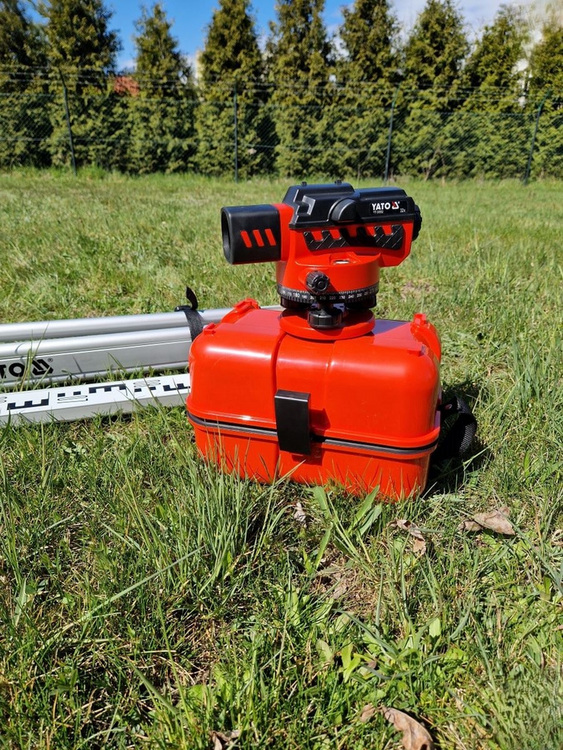 NIVELĂ OPTICĂ 32X + STATIV + TREPIED YATO YT - 30553 , 100 M YATO - scule electrice si unelte profesionale - BricoMart