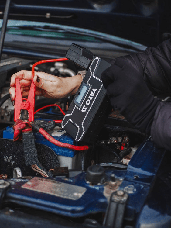 ROBOT DE PORNIRE YATO YT-83082 / POWER BANK, 12000MAH, DISPLAY LCD YATO - scule electrice si unelte profesionale - BricoMart