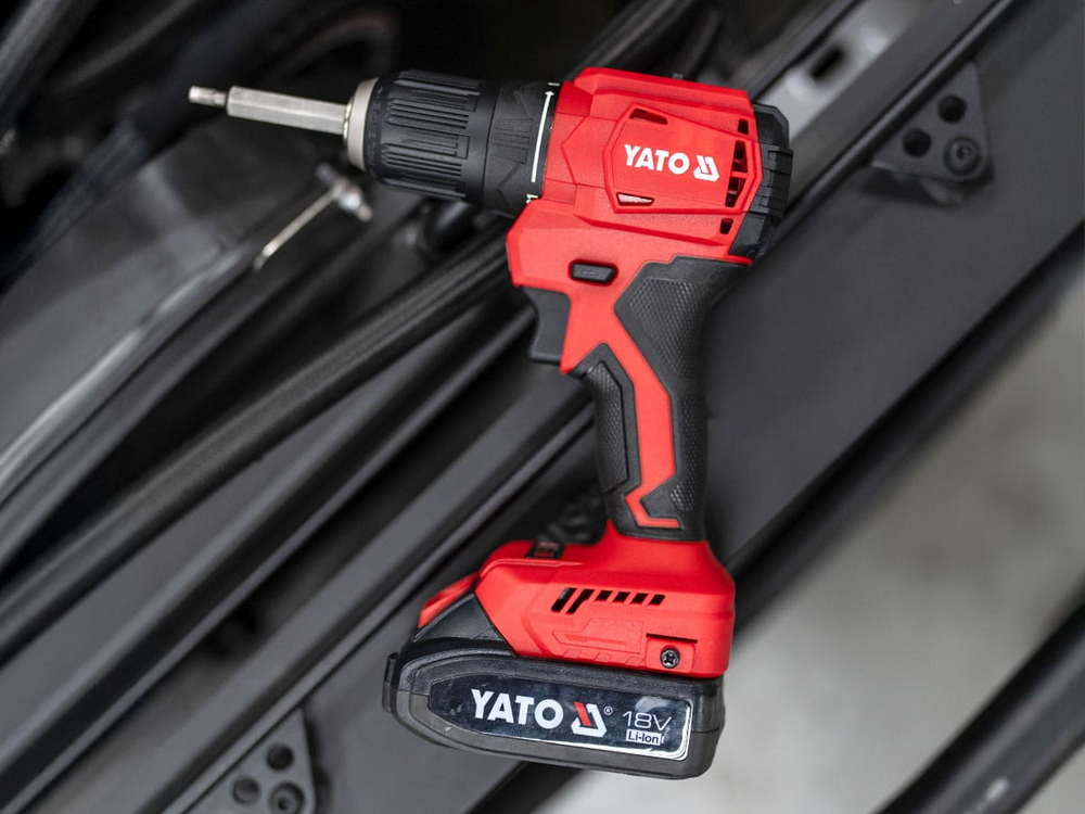 ÖNMETSZŐ 18V 45NM, YATO YT-827788 1X2AH