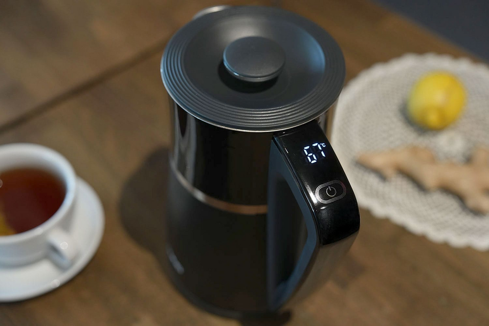 ELEKTROMOS VÍZFORRALÓ 1,7L, LUND 68217 HŐMÉRSÉKLET-SZABÁLYOZÓ, FEKETE