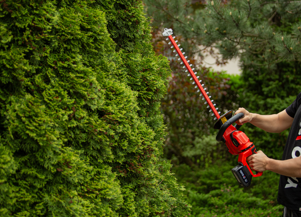 SÖVÉNYNYÍRÓ OLL YATO YT-828333 18V, 55 CM, 1X2AH