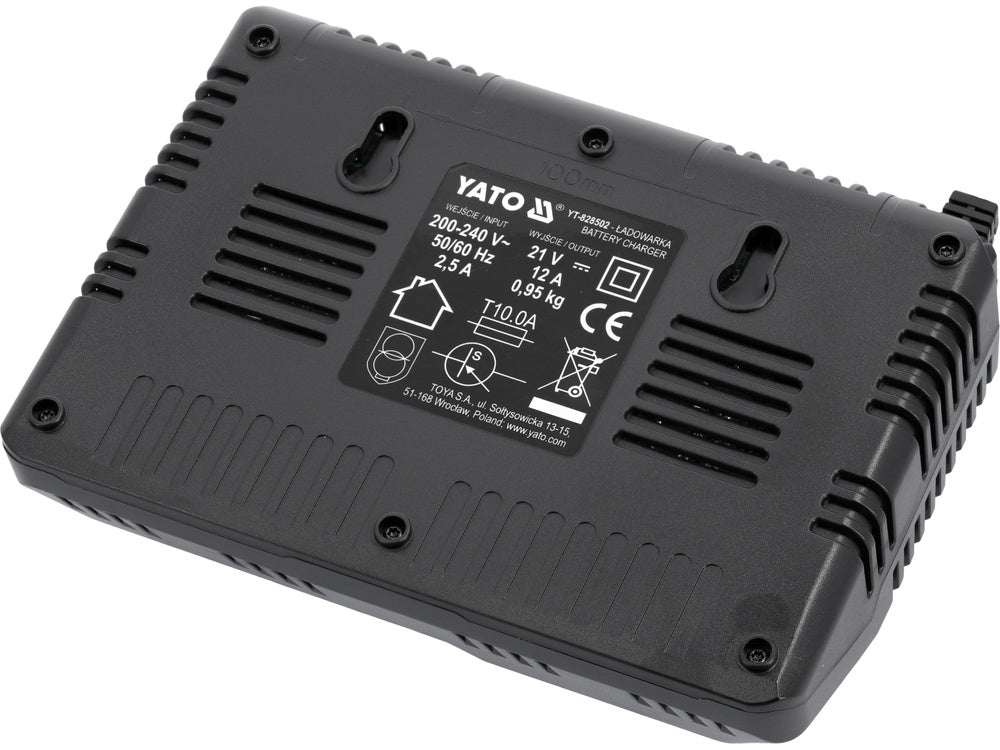 18 V-os gyorstöltő YATO YT-828502 (2,4 - 12 A)