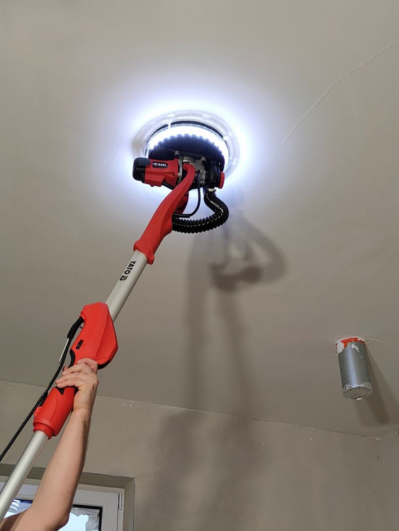 FAL CSISZOLÓGÉP YATO YT-82355 820 W