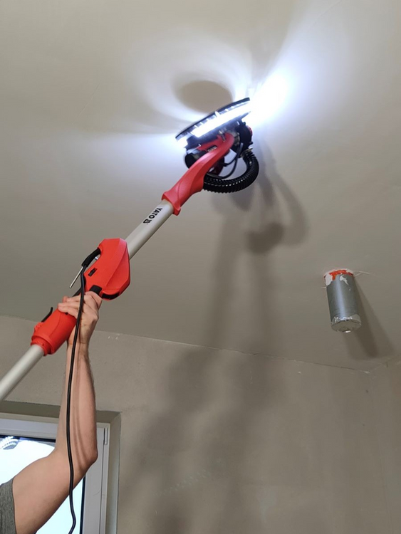 FAL CSISZOLÓGÉP YATO YT-82355 820 W