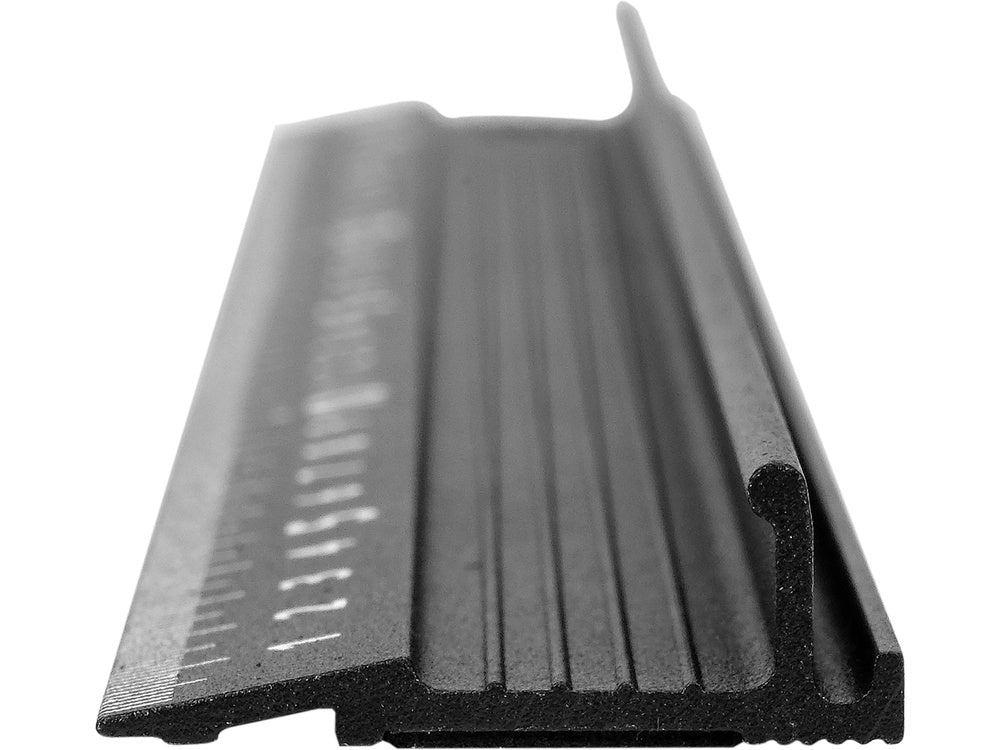 YATO YT-70725 ALUMÍNIUM VONALZÓ NYELLEL, 200MM