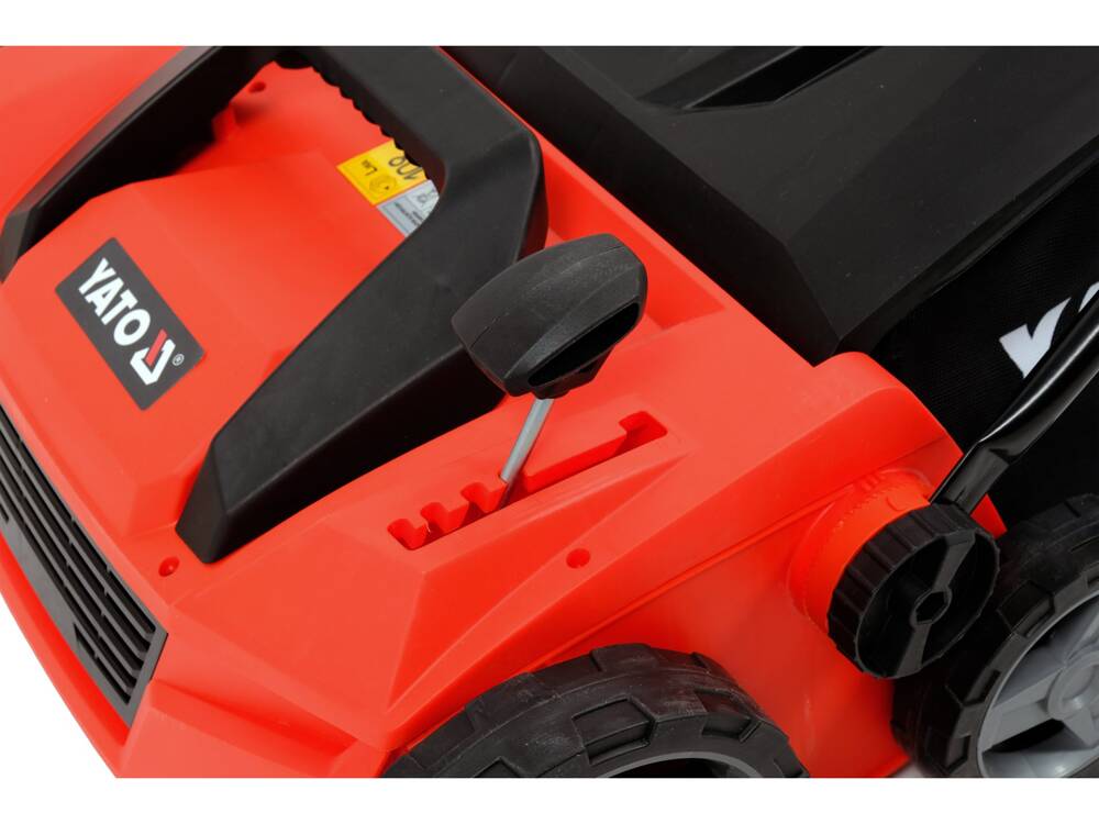 SCARIFICATOR ELECTRIC 1800W, YATO YT-84840 LATIME DE LUCRU 380MM