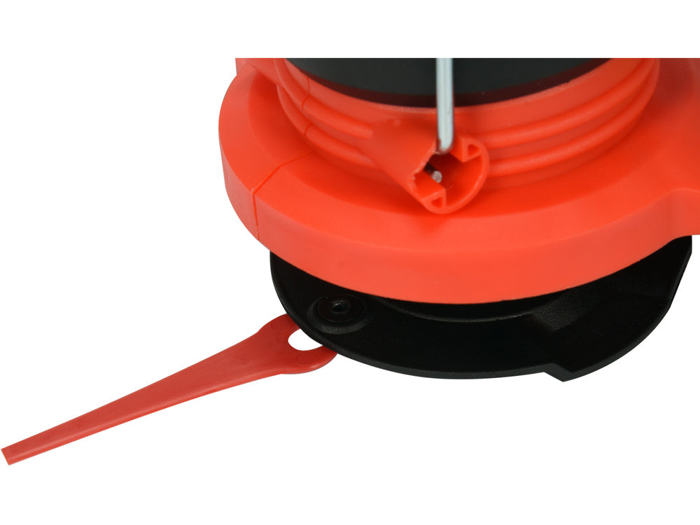 18V-os YATO YT-85015 akkus fűkasza, 2 db-os YATO YT-85015 pengés fej + kör alakú fej, akkumulátor nélkül