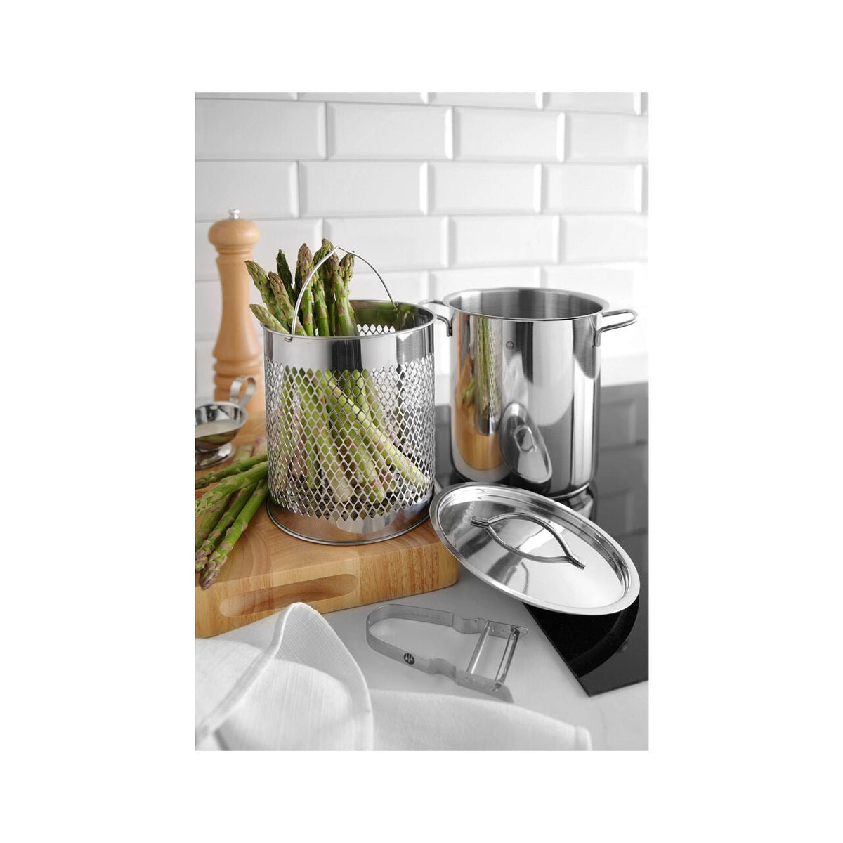 Set oala capac si cos pentru gatire la abur, otel inoxidabil 18/0 Hendi, ø160x(H)280 mm