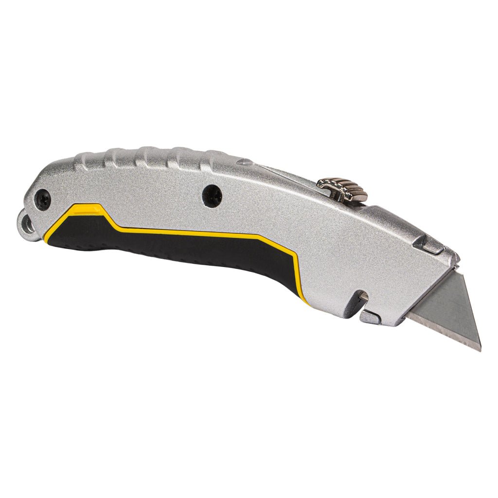 TOP MASTER PRO Cutter multifunctional cu 5 lame trapezoidale TMP Muchiile triple de taiere asigura o taiere mai agresiva si mai precisa Lama ofera pana la 50% ascutire suplimentara pent Top Master Pro - scule electrice si unelte profesionale - BricoMart