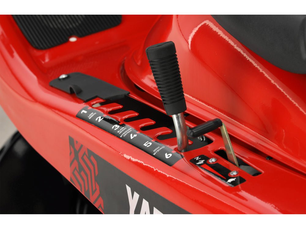 TRACTOR PENTRU TUNS IARBA PE BENZINA YATO YT - 85550 , 76CM , 432CC , 170 l , 8.8 kW , 11.97 KM YATO - scule electrice si unelte profesionale - BricoMart