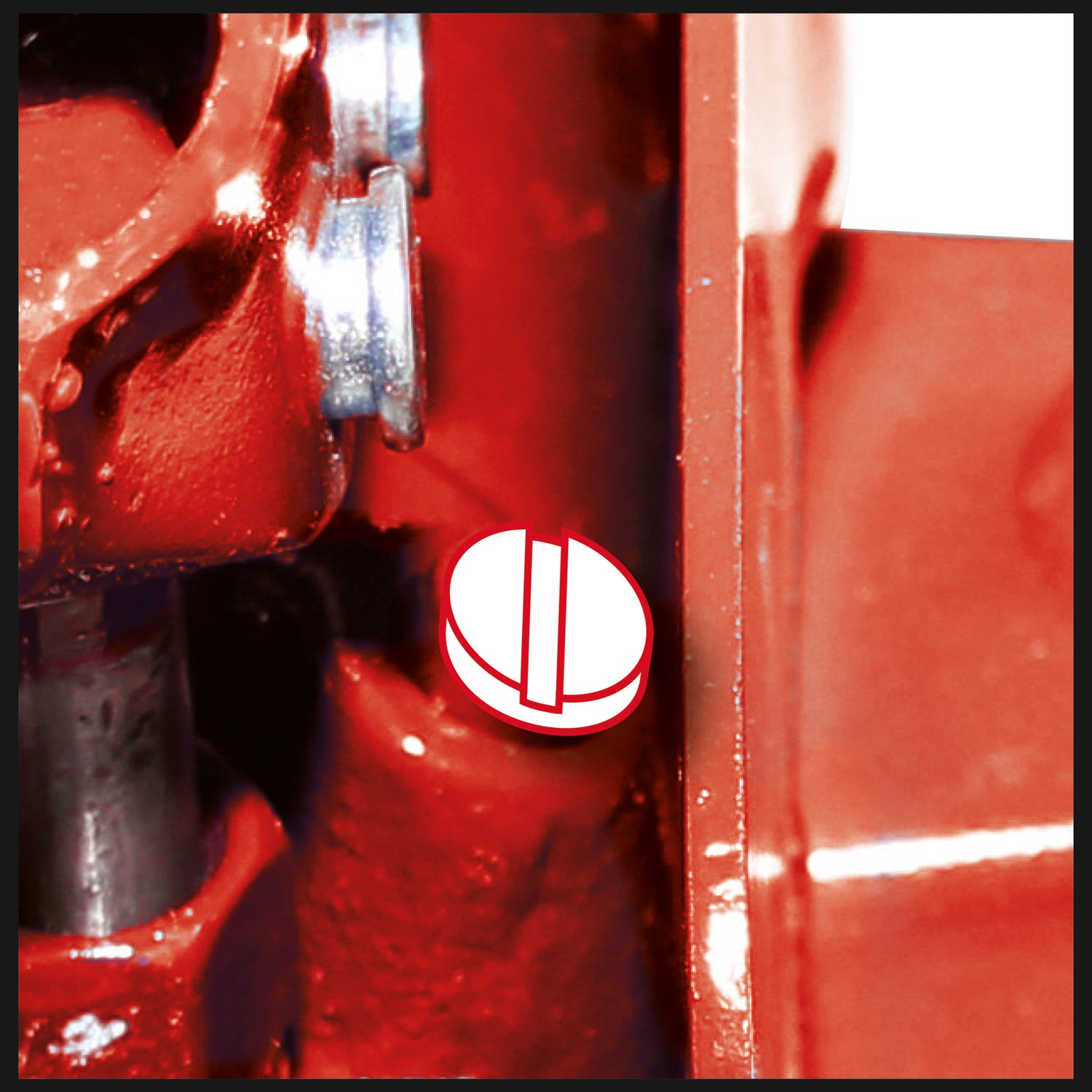 Cric hidraulic Einhell CC-TJ 2000, capacitate de ridicare 2t, inaltime maxima de ridicare 33cm, tija de ridicare detasabila, supapa de siguranta, roti rezistente, maner de transport