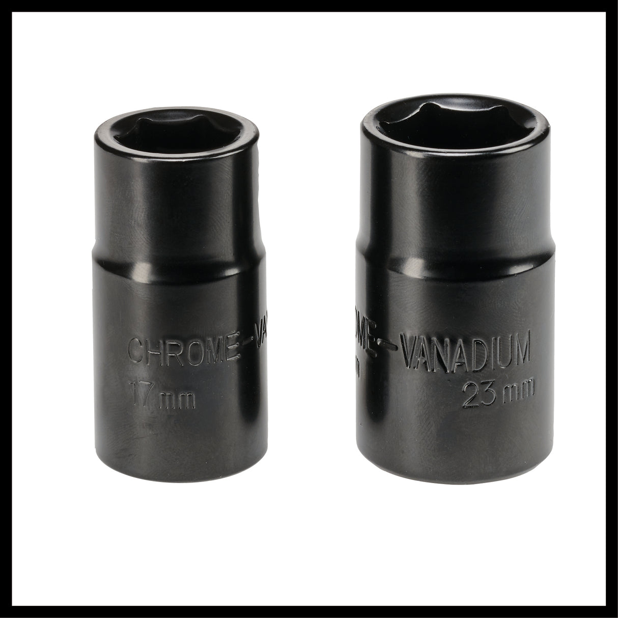 Cheie de impact Einhell CC-HS 12/2, 12 V, cuplu max. 350 Nm, nivela integrata, lumina LED, incl. 2 chei tubulare cu 17/19 si 21/23 mm