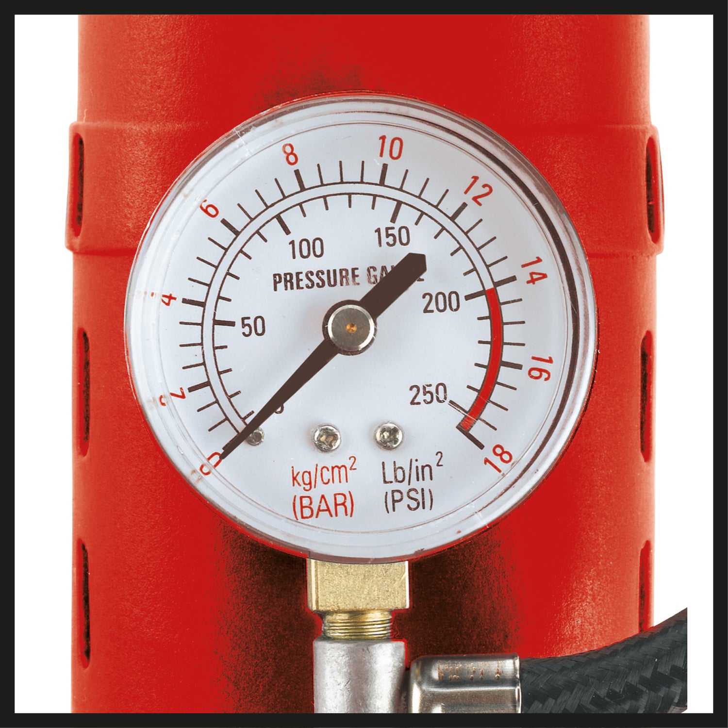 Einhell CC-AC 35/10 autós kompresszor 12 V, max. 8 bar, áramlási sebesség 35 l/perc, szivargyújtó csatlakozó, nyomásmérő, 4 további adapterrel