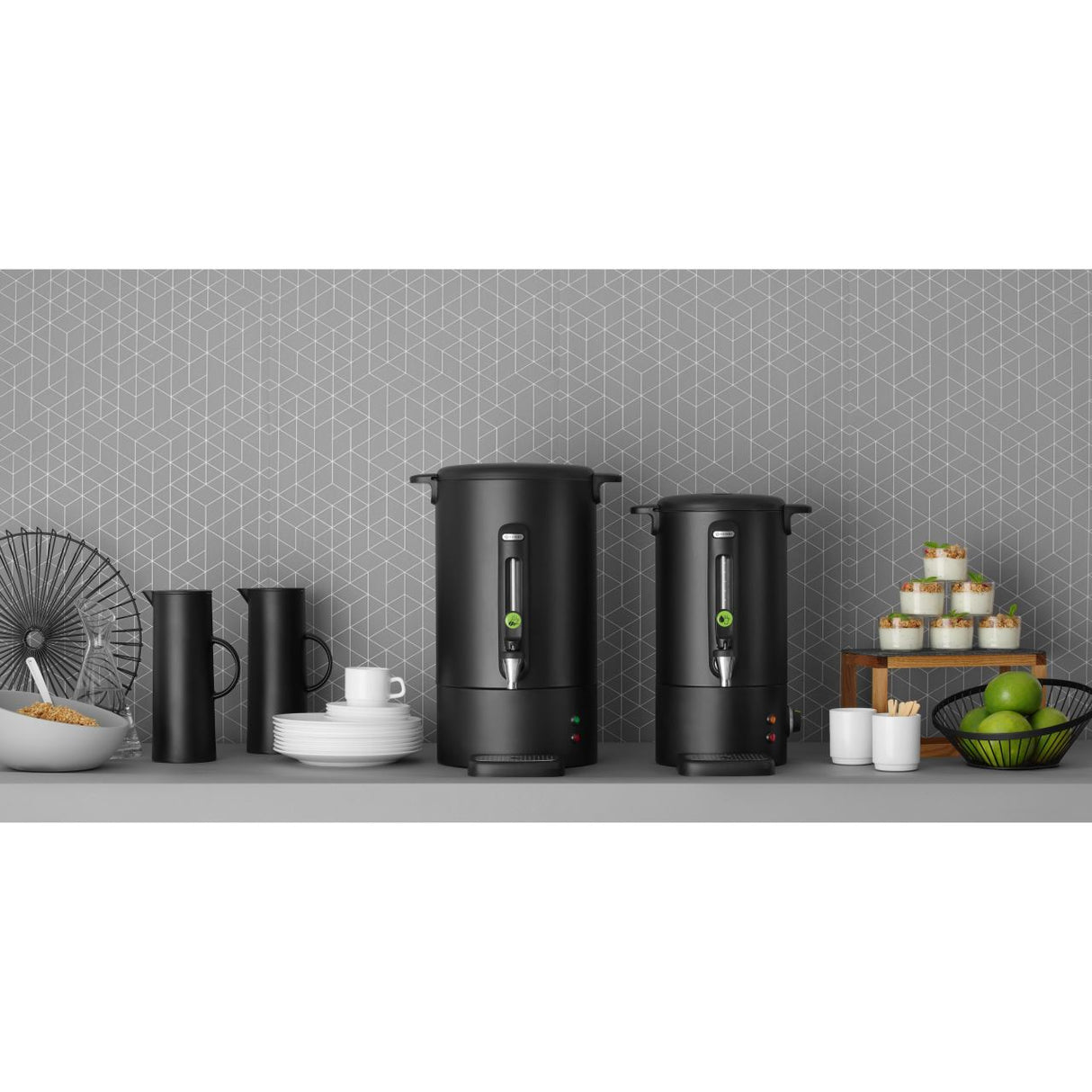 Boiler pentru bauturi fierbinti 9 litri, inox, negru mat, termostat 0-100 gr C, 950 W, Concept Line Hendi, 307x330x(H)450 mm