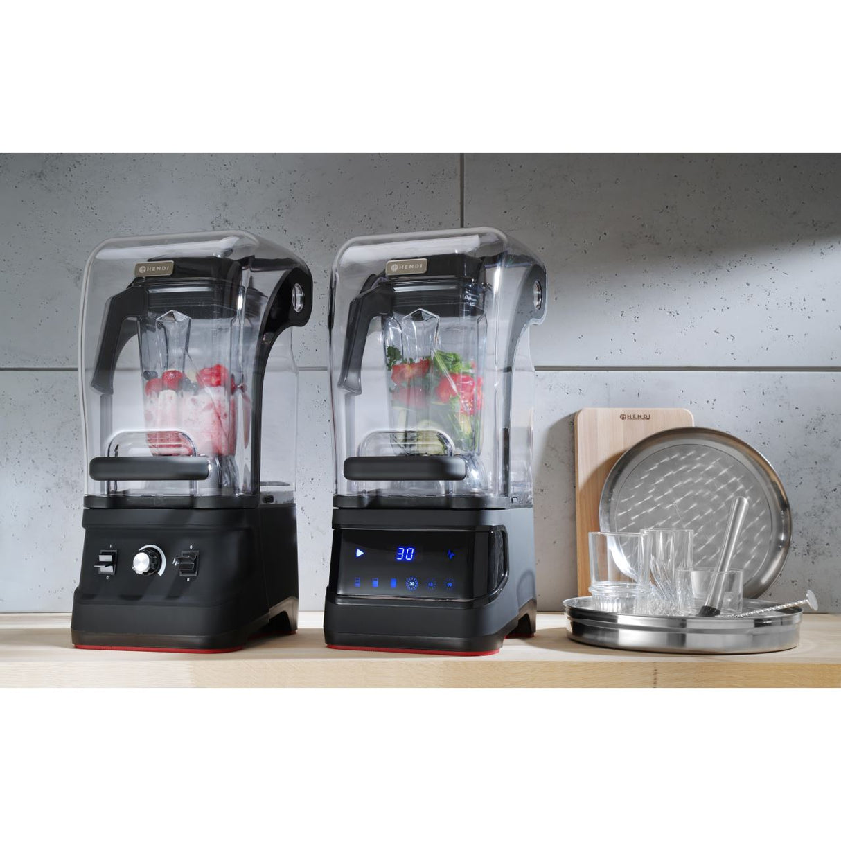 Blender cu capac amortizare zgomot, 1680W, cana 2,5 lt policarbonat, pana la 24800 rpm, Hendi, 252x258x(H)547 mm, potrivit si pentru uz profesional
