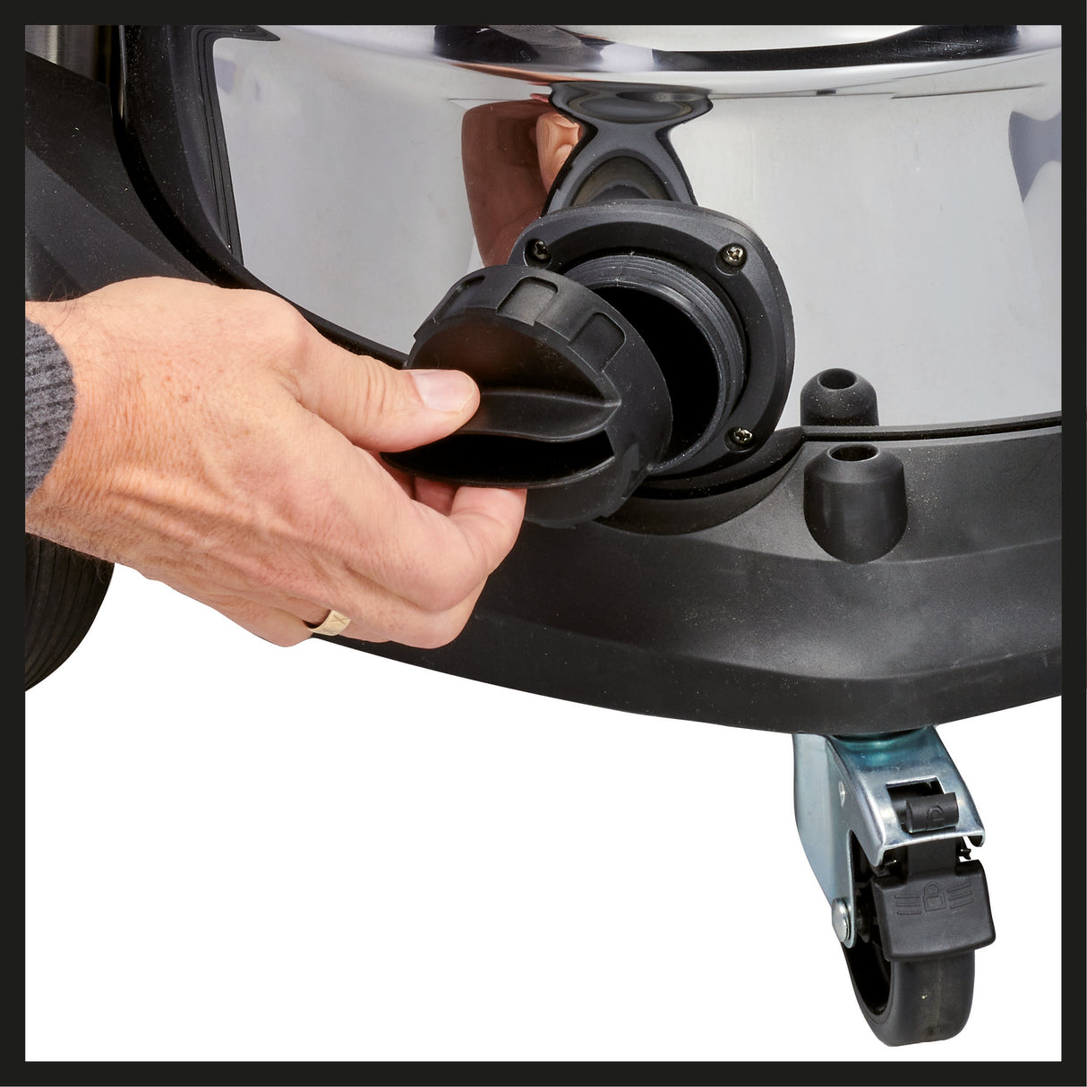 Aspirator umed/uscat Einhell TE-VC 2350 SACL, 1.600 W, clasa de protectie la praf L, sistem de curatare a filtrului, putere de aspirare 230 mbar, recipient din otel inoxidabil de 50 l