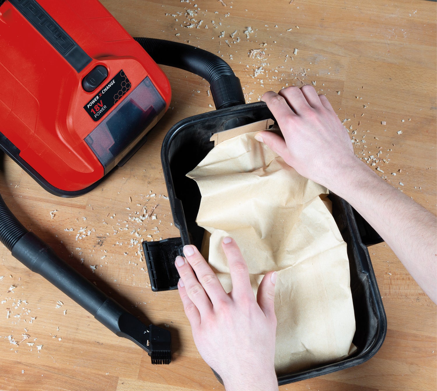 Sac de colectare a murdariei Original Einhell 10 L (potrivit pentru aspiratoarele Einhell umed / uscat cu recipiente de 10 litri, cum ar fi TE-VC 18/10 Li, volum 10 L, include 5 saci, din hartie)