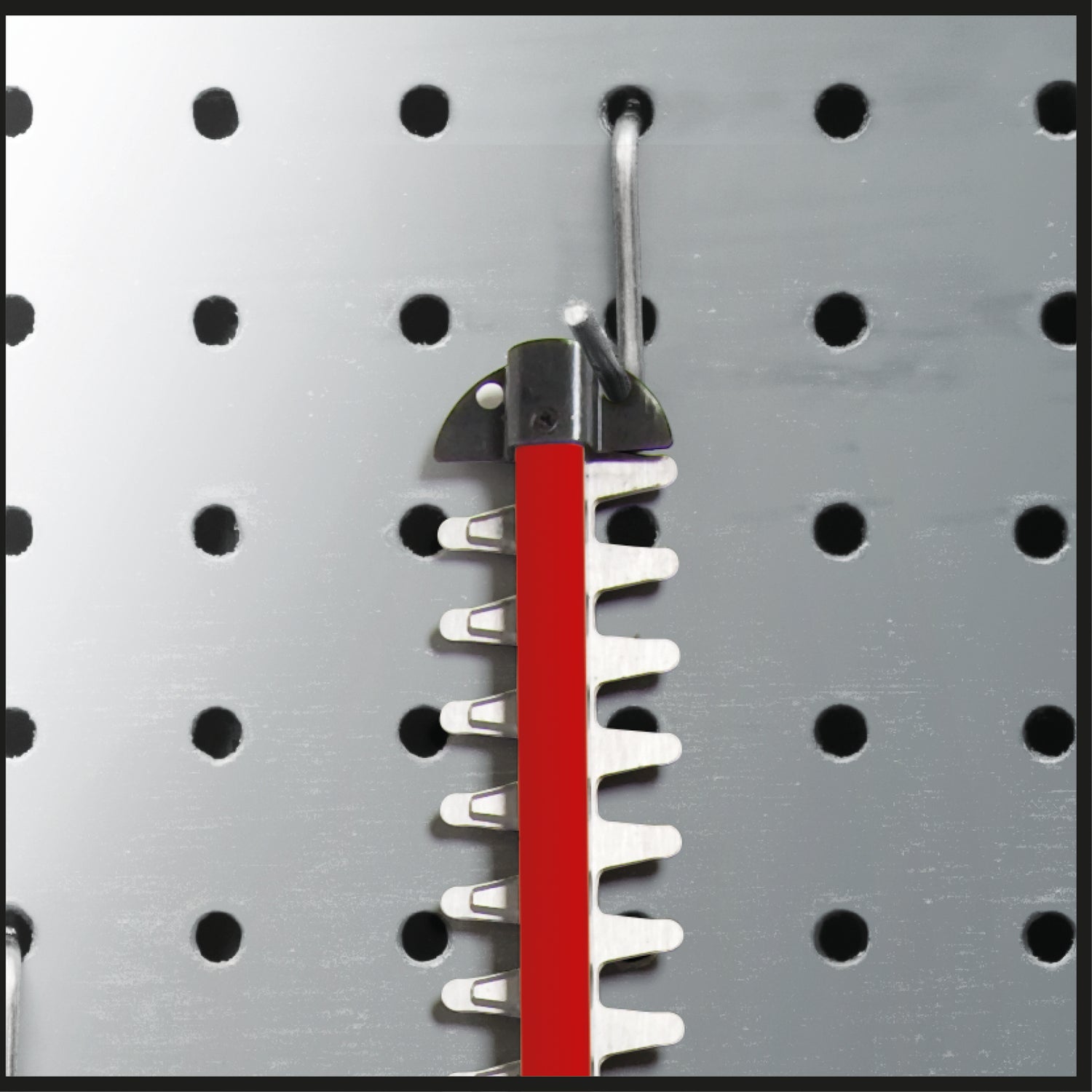 Einhell GC-CH 18/50 Li Solo Power X-Change akkus sövényvágó (Li-ion akkumulátor, fém hajtómű, alumínium pengeburkolat, tegezzel együtt akkumulátor és töltő nélkül)