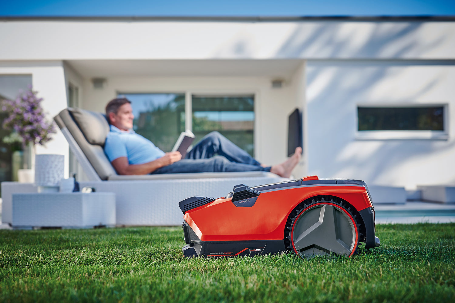 Einhell FREELEXO CAM 500 Power X-Change robotfűnyíró, Li-ion, 18V, kamera, amely helyettesíti a határolóvezetéket, 500 m²-es gyepfelületekhez, akár 25%-os lejtésig, 18 cm vágási szélesség, lopásgátló védelem