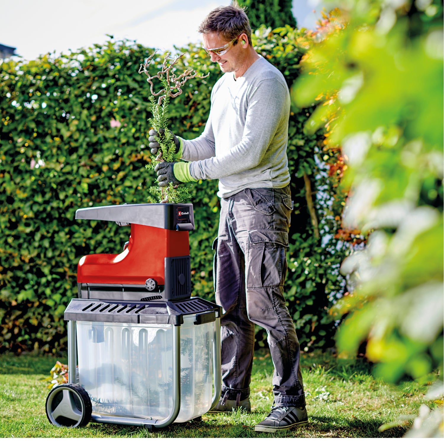 Tocator electric silentios Einhell GC-RS 60 CB, 2.800 W, tambur de taiere, deschidere mare a palniei, comutator de schimbare, cutie de colectare transparenta, comutator de siguranta integrat