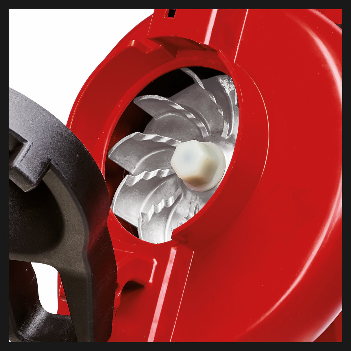 Einhell GC-EL 3000 E elektromos lombporszívó (3000 W, szívó/fúvó funkció, állítható pótfogantyú, 45 literes gyűjtőzsák, 300 km/h légáramlás, maximális szívóteljesítmény 840 m³/h)