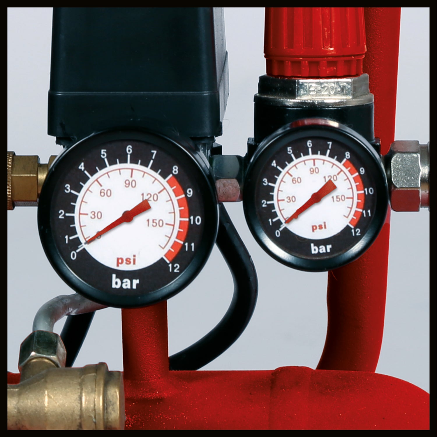 Einhell TC-AC 270/50/8 kompresszor, max. 8 bar, 1,8 kW, szívóteljesítmény 270 l/perc, 50 literes tartály, beépített leeresztő csavar, nyomásmérő, gyorscsatlakozó