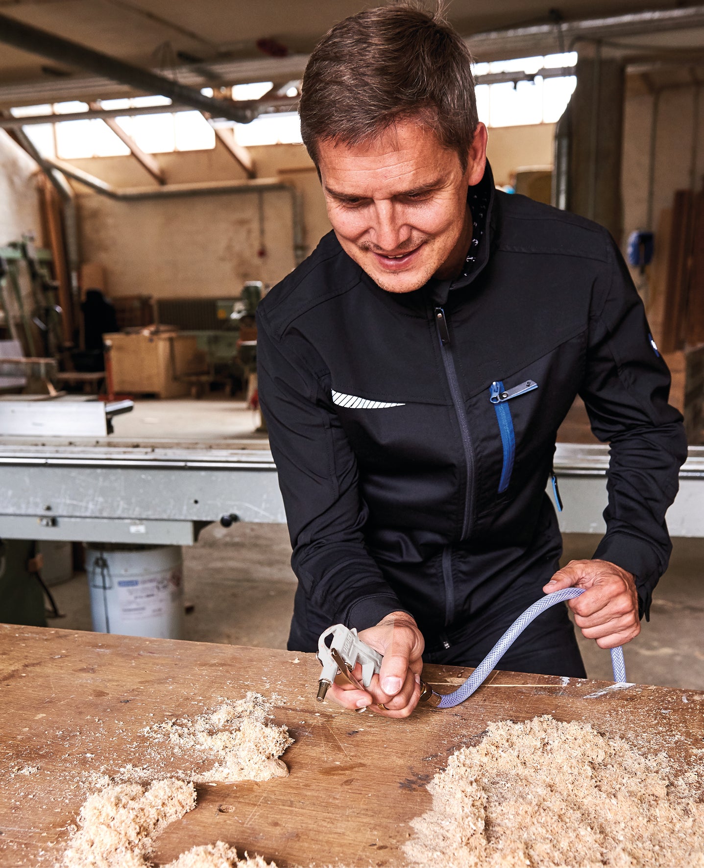 Pistol de suflat cu aer scurt original Einhell (accesorii pentru compresoare, pentru max. 8 bar, mufa pentru cuplare rapida, incl. 1x duza scurta 20 mm)