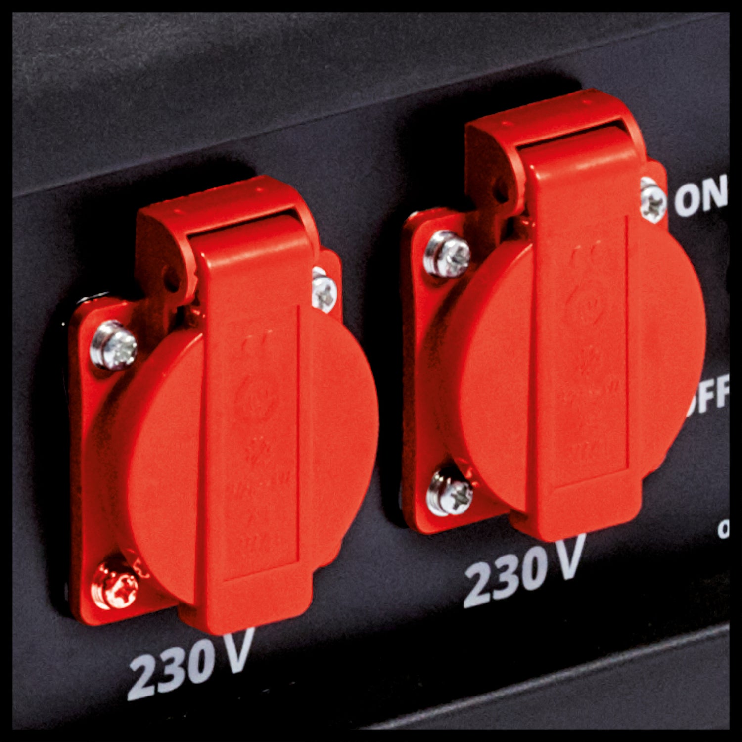 Einhell áramfejlesztő, benzinmotoros TC-PG 25/1/E5, 2100 W folyamatos teljesítmény, névleges áram 9,1 A 230 V-on, max. 2400 W, alacsony kibocsátású 4 ütemű motor, 2 db 230 V-os aljzat voltmérővel, 15 literes benzintank