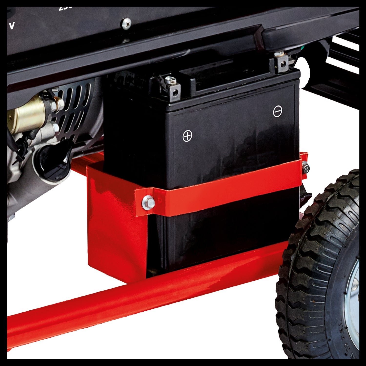 Einhell áramfejlesztő, benzinmotoros TC-PG 65/E5, folyamatos teljesítmény 3,2 kW 230 V-on és 3,6 kW 400 V-on, névleges áram 13 A 230 V-on, 25 literes tartály Super E5 benzinhez