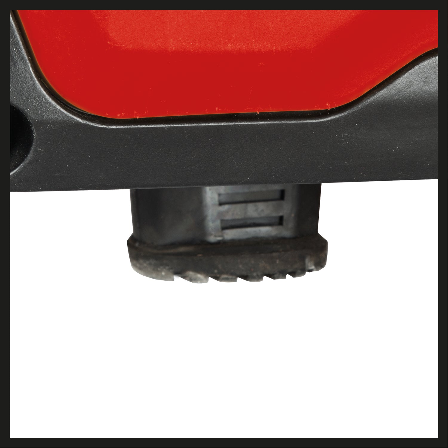 Einhell áramfejlesztő, benzinmotoros TE-IG 3500, max. 3300 W, 8,3 l-es tartály, inverter, folyamatos teljesítmény 3200 W, 4 ütemű motor, 2x 230 V, 2x USB port, 1x 12 V, olajhiány elleni védelem