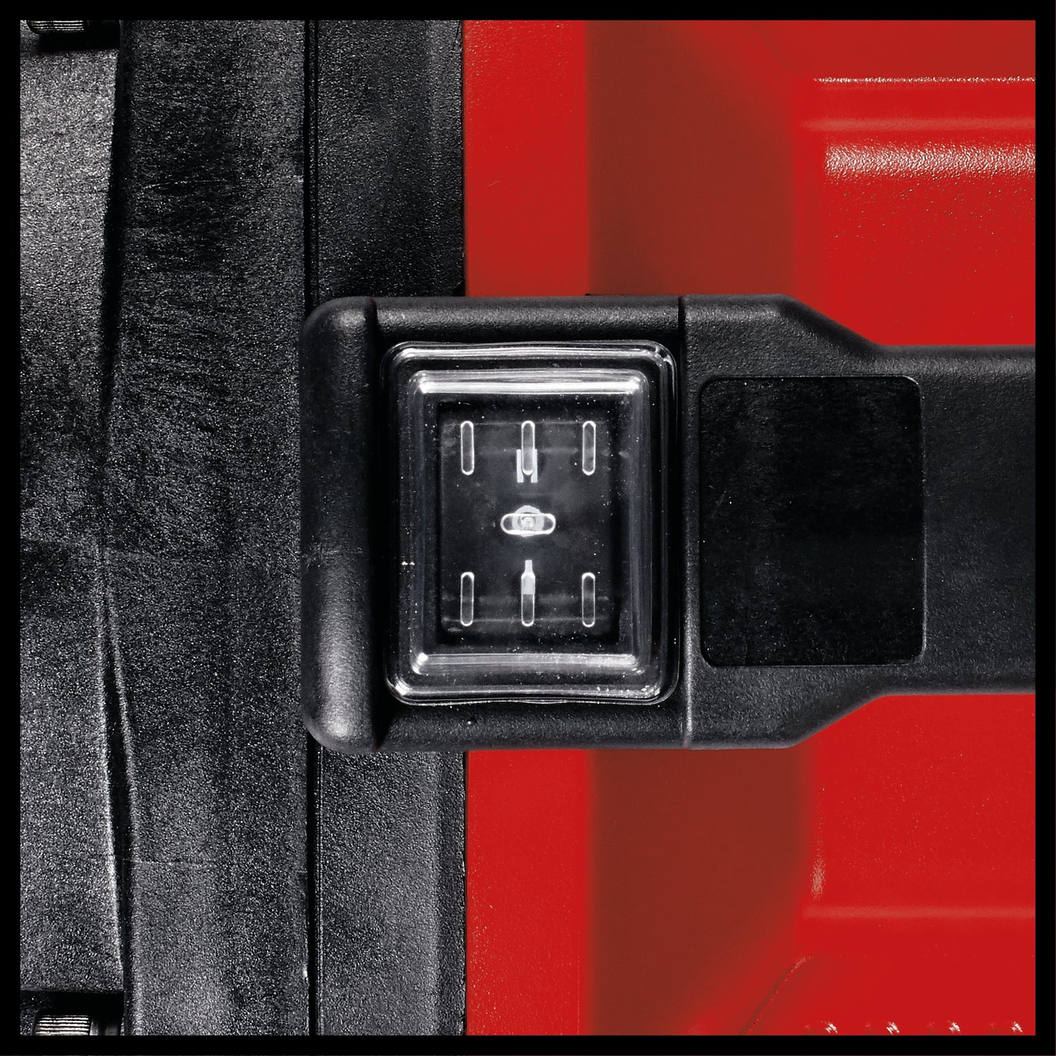 Einhell AQUINNA 36/30 Power X-Change akkus kerti szivattyú, 2x 18 V, 2 sebességes ECO kapcsoló, vízbetöltő és vízleeresztő csavar, hővédelem, hordozófogantyú