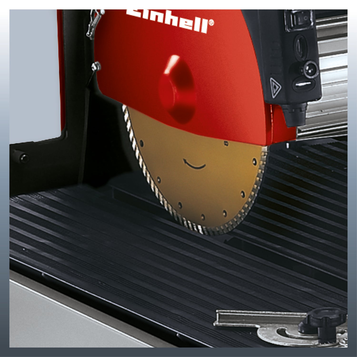 Masina de taiat piatra Einhell TE-SC 570 L, 1500 W, inaltime maxima de taiere 60 mm, disc de taiere diamantat turbo Ø250 x Ø25,4 mm, laser detasabil