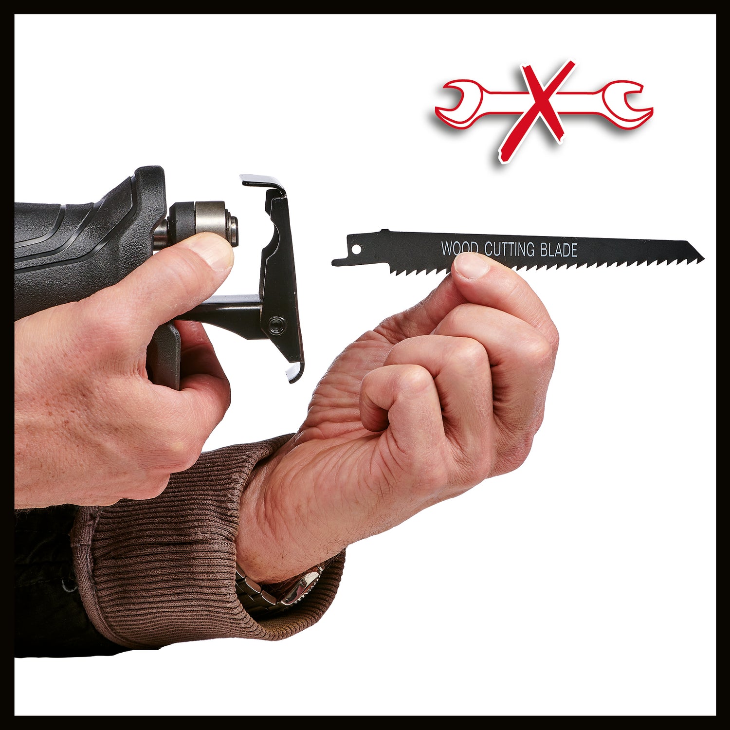 Fierastrau universal tip sabie Einhell TC-AP 690 E, 690 W, inaltime de taiere 20 mm, turatie maxima la ralanti 2.800 rpm, adancime de taiere 115 mm in lemn