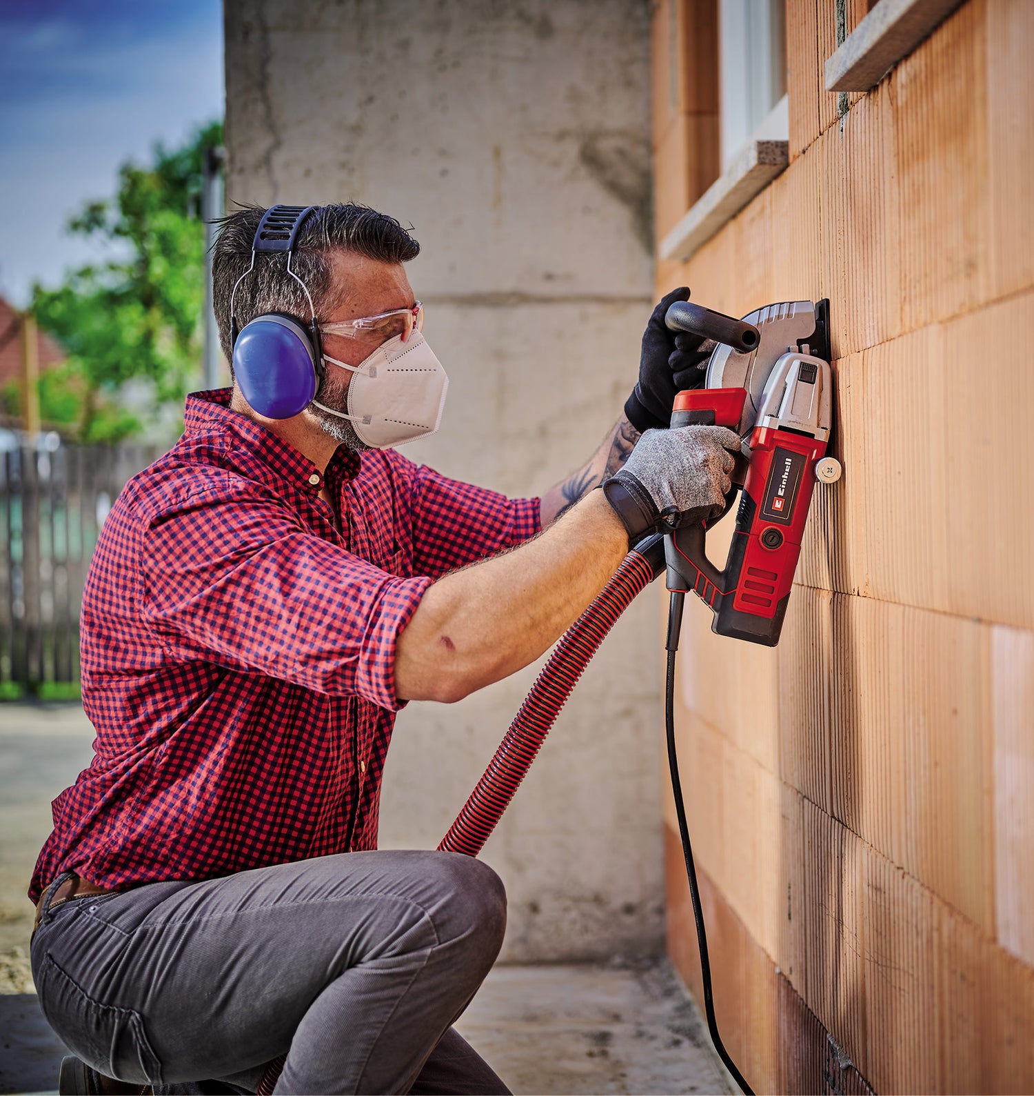 Debitor de canale Einhell TE-MA 1500, 1.500 W, reglare a adancimii de frezare, reglare flexibila a latimii de taiere, pornire lina, incl. geanta + 2 discuri de taiere diamantate