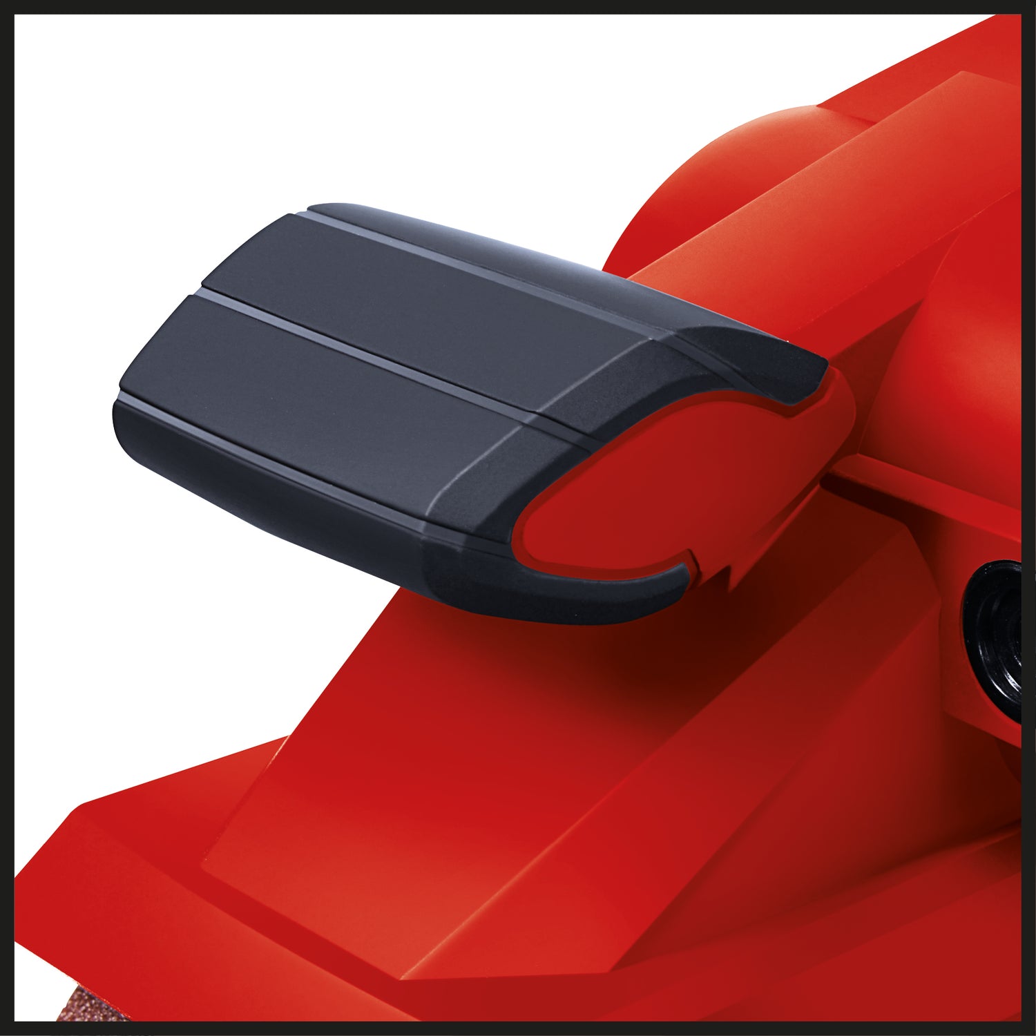 Slefuitor cu banda Einhell TC-BS 8038 (800 W, deplasare precisa a benzii cu reglare fina, insertie de protectie ceramica, maner suplimentar, iesire integrata de aspirare a prafului, incl. banda de slefuit