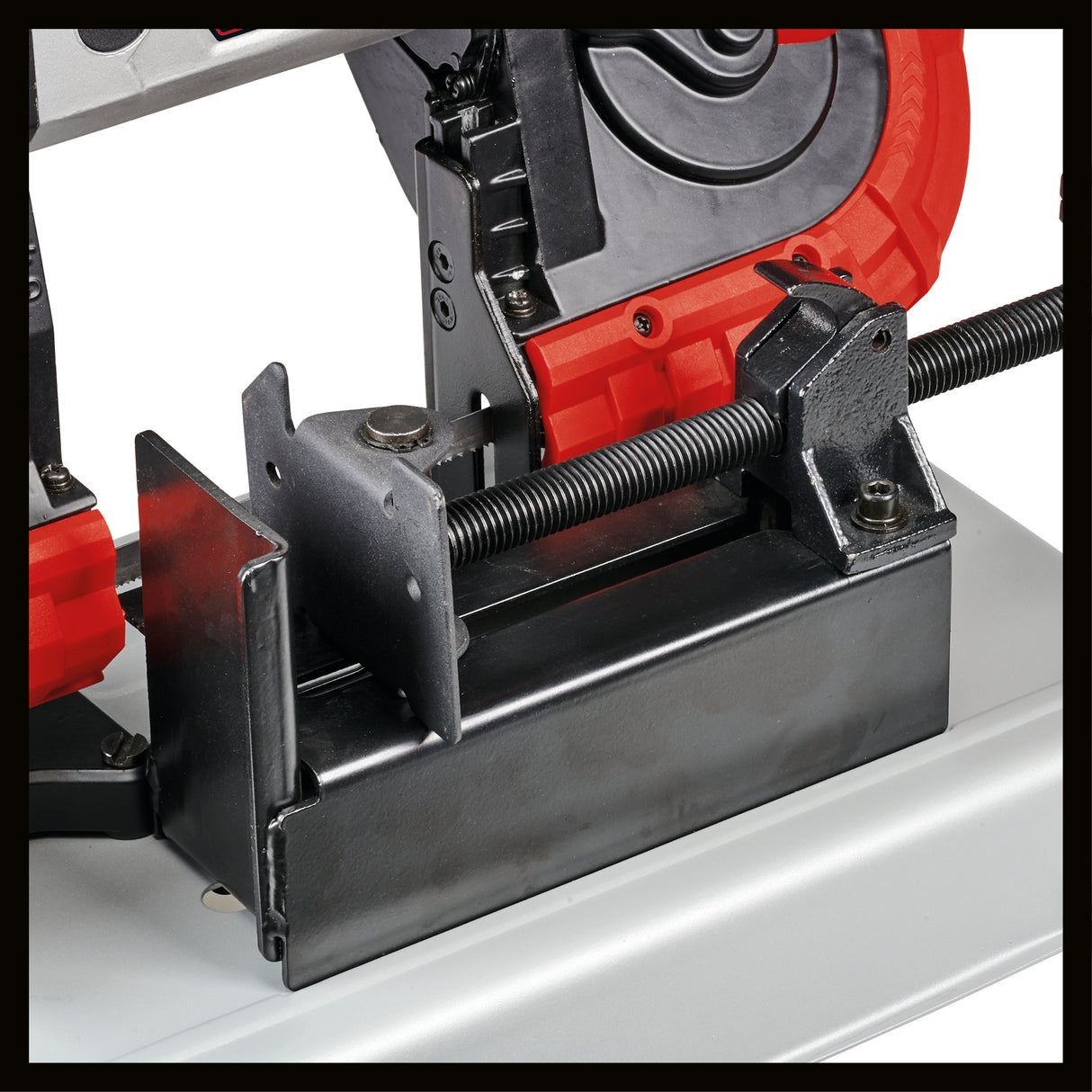 Einhell TE-MB 18/127 U Li-Solo Power X-Change akkus szalagfűrész, 18V, vágási magasság 115 mm, vágási szélesség 127 mm, talp, LED világítás, 2x fűrészszalaggal, akkumulátor nélkül