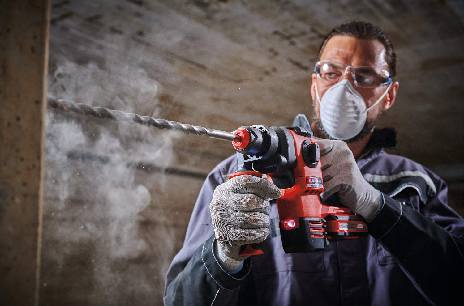 Einhell Professional HEROCCO 18/20 Power X-Change akkus ütvefúró-csavarozó, 18 V, fúrás/ütvefúrás/vésés reteszeléssel/reteszelés nélkül, 2,2 joule, szénkefe nélküli motor, SDS+ tokmány, E-Box-szal együtt, mellékelve