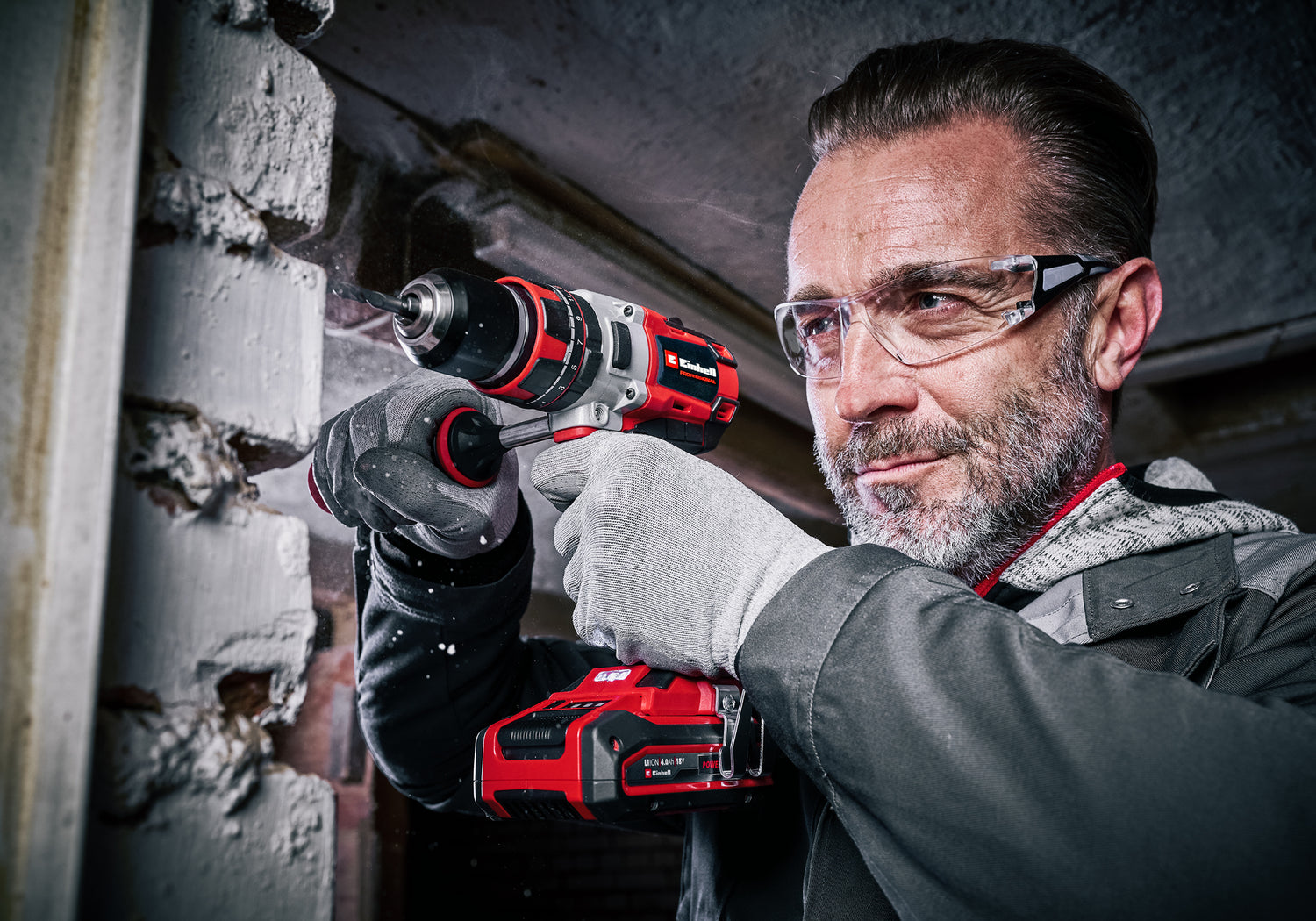 Einhell Professional TP-CD 18/80 Li-i BL-Solo akkus ütvefúró-csavarozó (18 V, szénkefe nélküli, 80 Nm, ütvefúró funkció, 13 mm-es fúrótokmány, 2 sebességfokozat, akkumulátor nélkül).